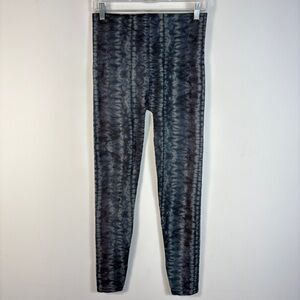 ❤️M. Rena Tummy Tuck Seamless Leggings One Size Grey Viscose Blend Stretch
